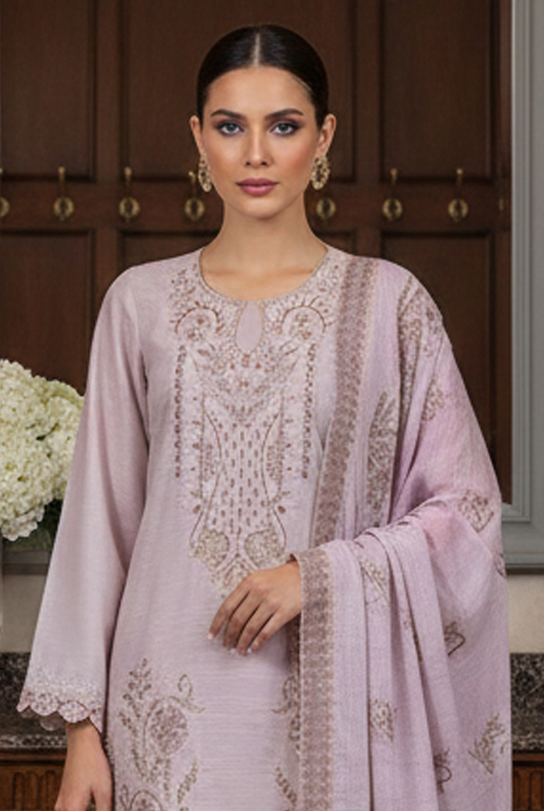 EM.512 Elegant Dusty Mauve